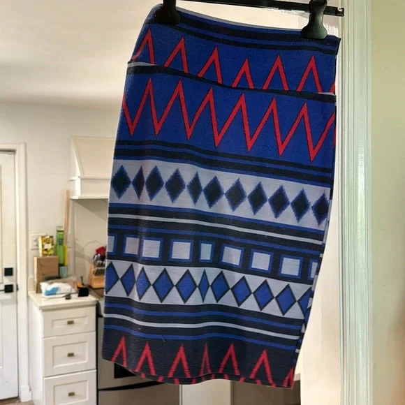 Small Tribal Pencil Skirt - Picture 2 of 3
